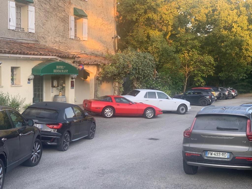 וילקרוז Human Hotel Restaurant Park מראה חיצוני תמונה