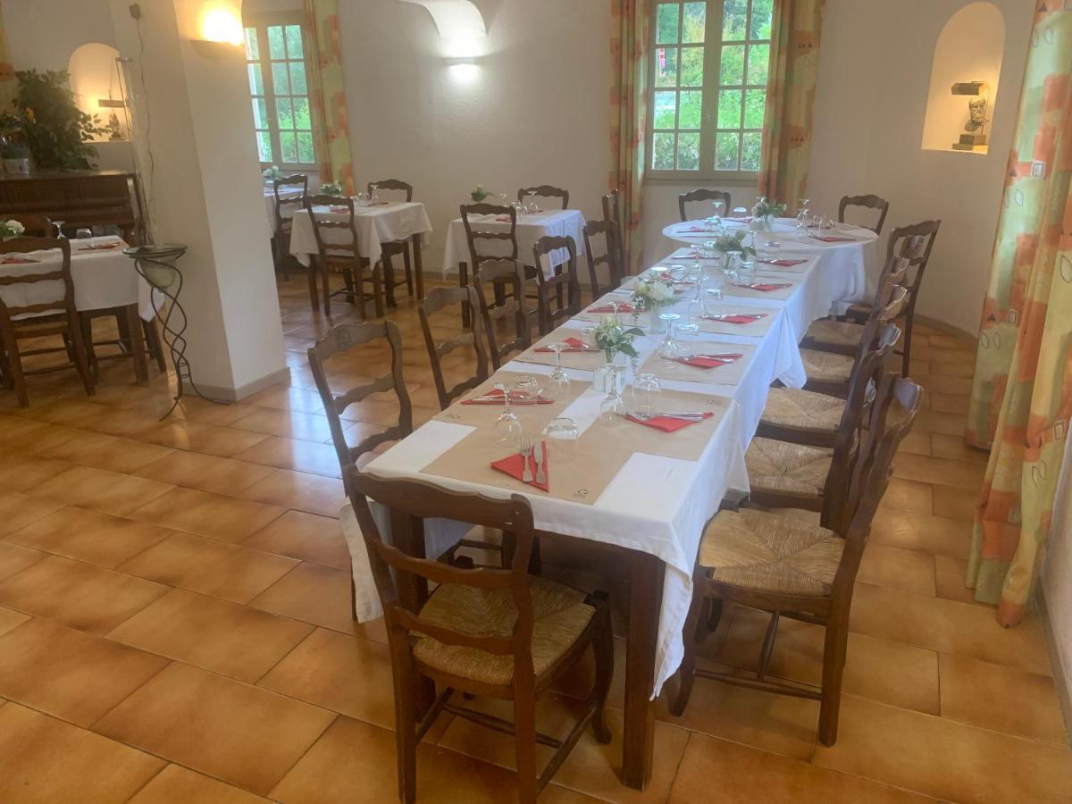וילקרוז Human Hotel Restaurant Park מראה חיצוני תמונה