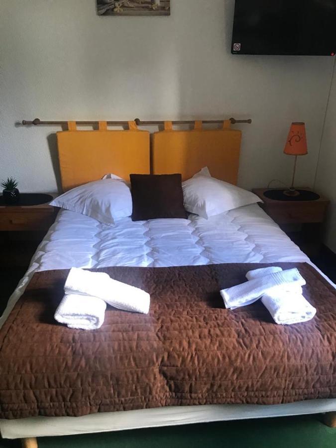 וילקרוז Human Hotel Restaurant Park מראה חיצוני תמונה